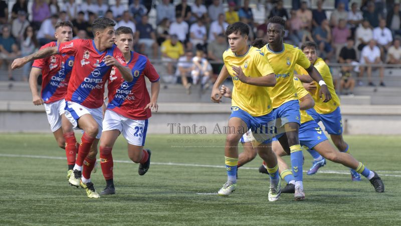 Las Palmas Atlético, ante un play off volcánico