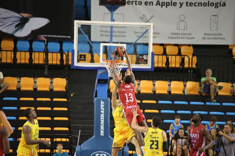 86-66: El Granca no tuvo recursos para responder al Manresa