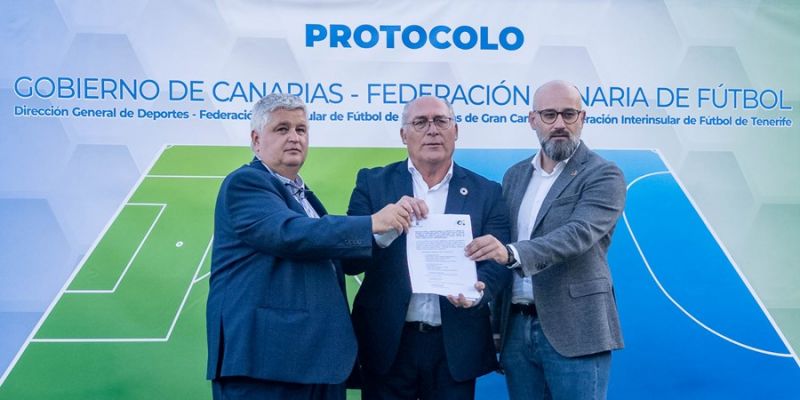 Firma del protocolo para agilizar las subvenciones a los desplazamientos