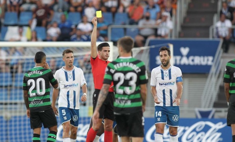 El Mirandés-UD lo pita el árbitro más joven de Segunda División