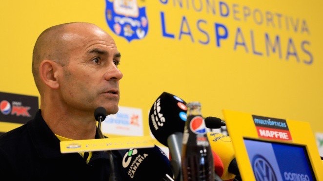 "Hay acercamientos de otros (clubes), pero he dicho que no hablo"