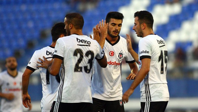 2-2: Besiktas, aún sin Pepe, empata con el Valladolid de Deivid