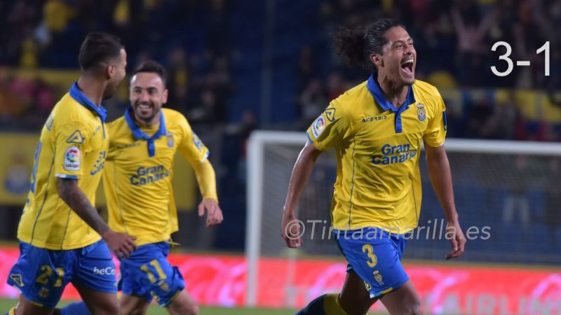 La UD vence a cañonazos