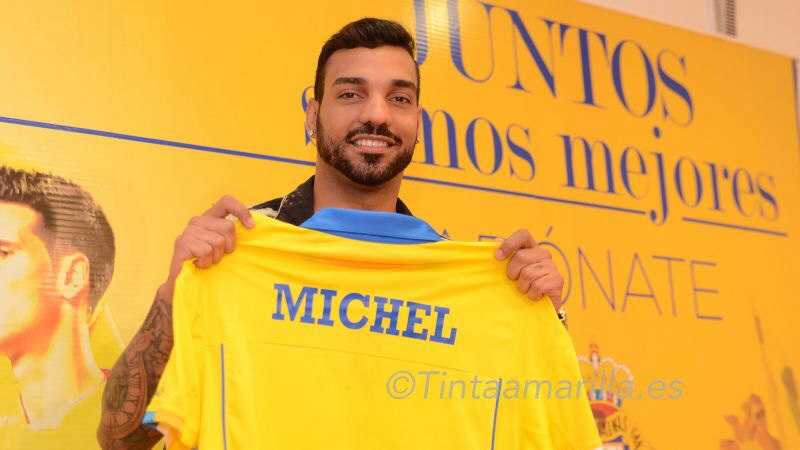 La baja dos meses de Macedo abre las puertas a Simón