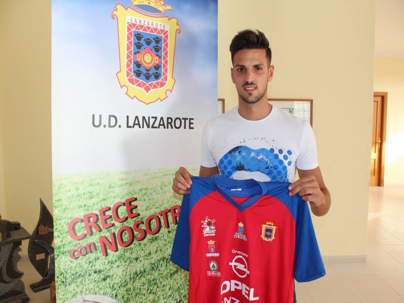 El Lanzarote comunica diez bajas en su plantel