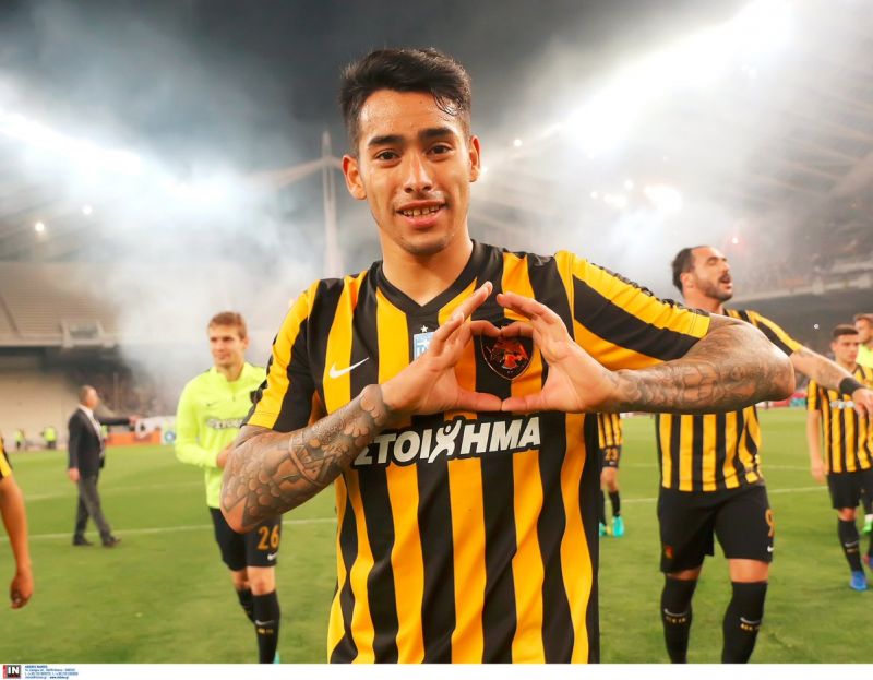 Araujo sigue, Tana quizá y Javi va camino de salir