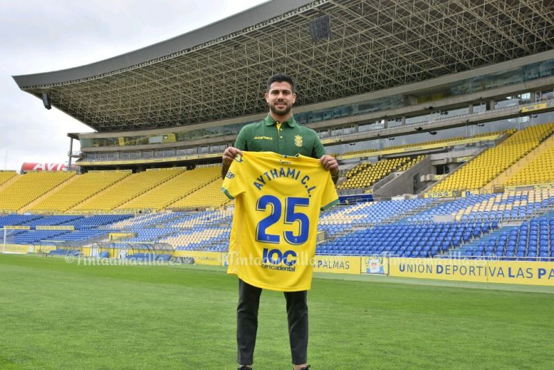 "Ayudaré porque no he olvidado el fútbol"