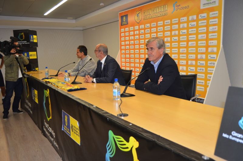 "Nunca hubo ultimátum a Víctor García"