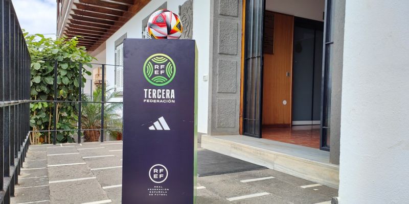 Llegan los primeros balones de la temporada 2023-24