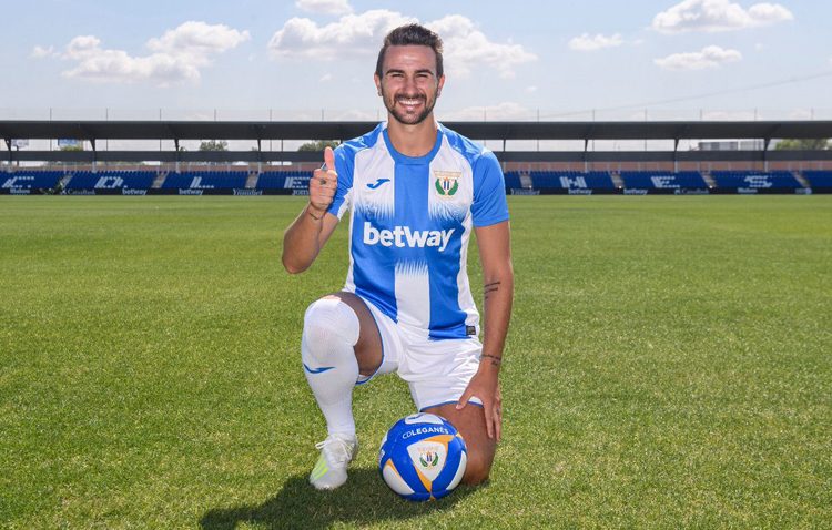 El técnico de la UD considera a Juan Muñoz un delantero interesante