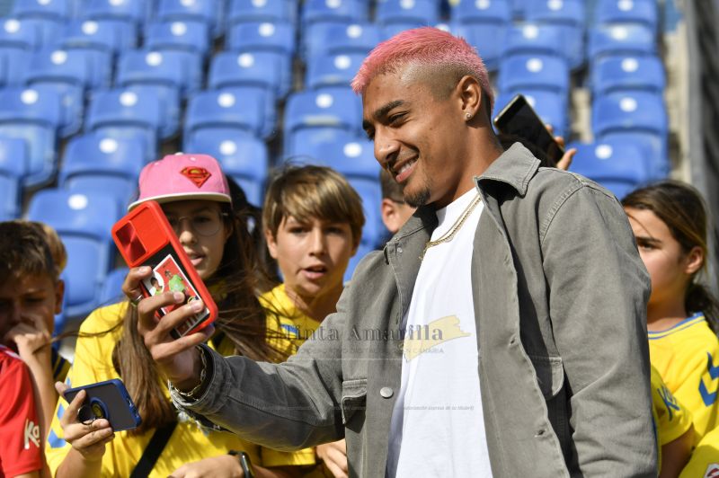 Julián Araujo vuelve a la Liga tras 5 partidos ausentes