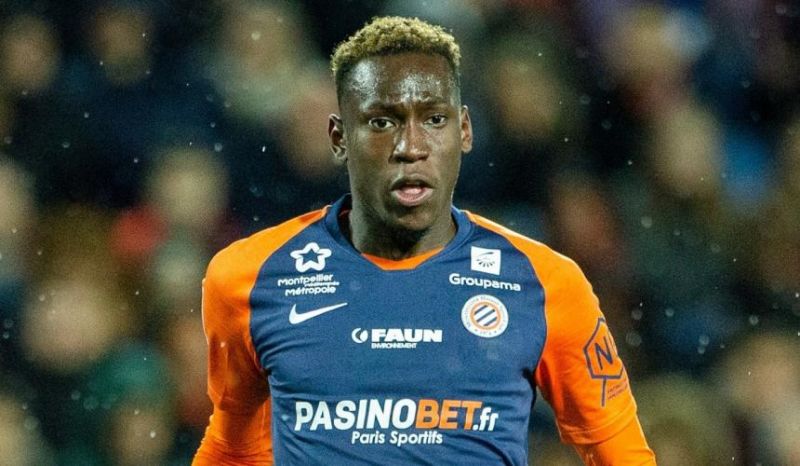 Junior Sambia sale del coma y vuelve a casa