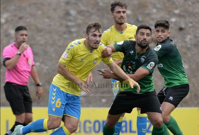 Partido de bigotes en La Palma