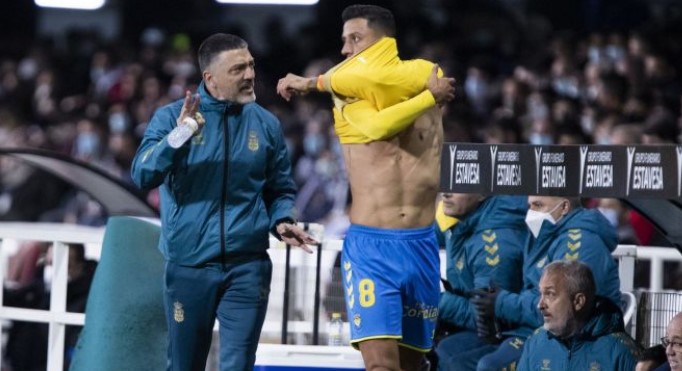 García Pimienta respalda a Maikel Mesa