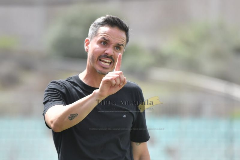 "Pasaron pocas cosas; se jugó muy poco tiempo efectivo"