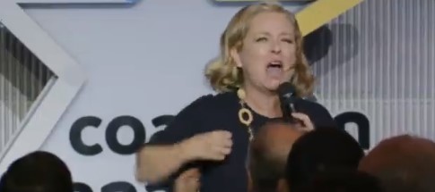 Ana Oramas coloca a Pedri en el Tenerife