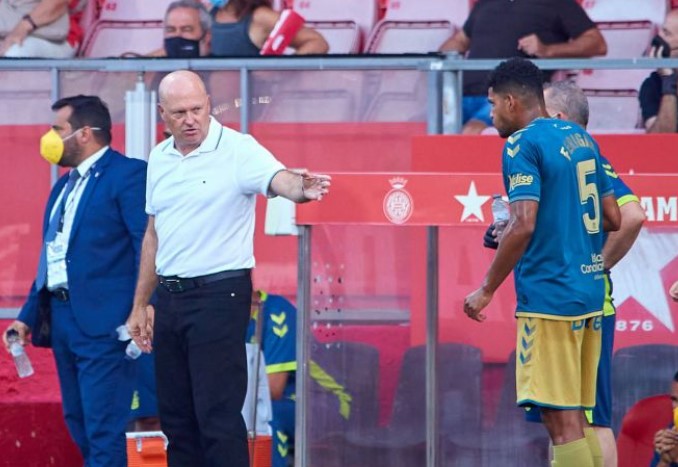 "Teníamos que hacer un partido espeso para el Girona"