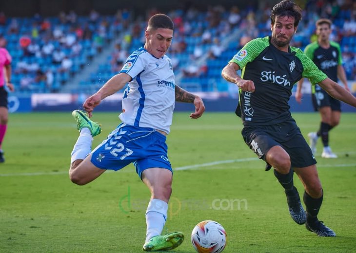 A Cordero no le gustan las comparaciones con la cantera de la UD