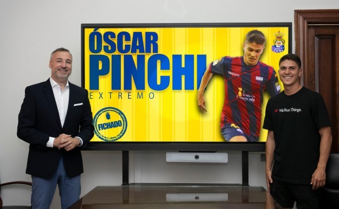 Pinchi, extremo para tres años con la UD Las Palmas