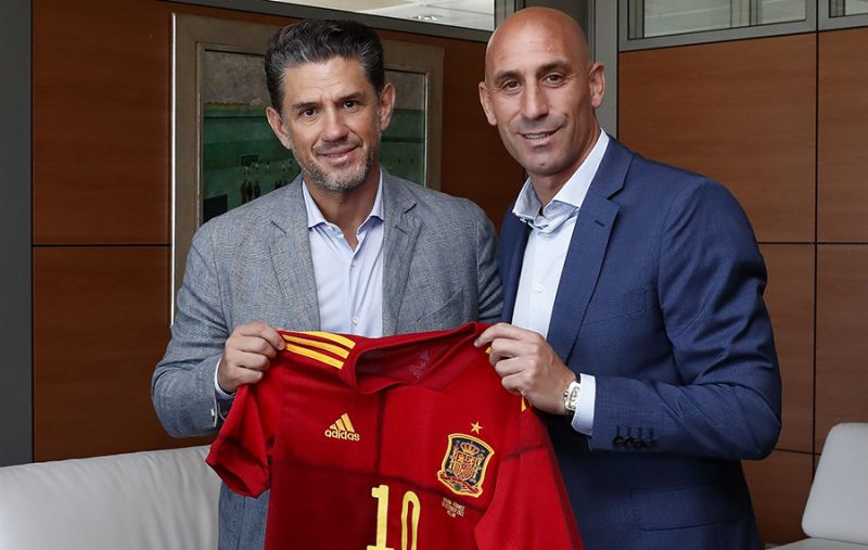 Gijón se vuelca con la opción asturiana para el Mundial 2030