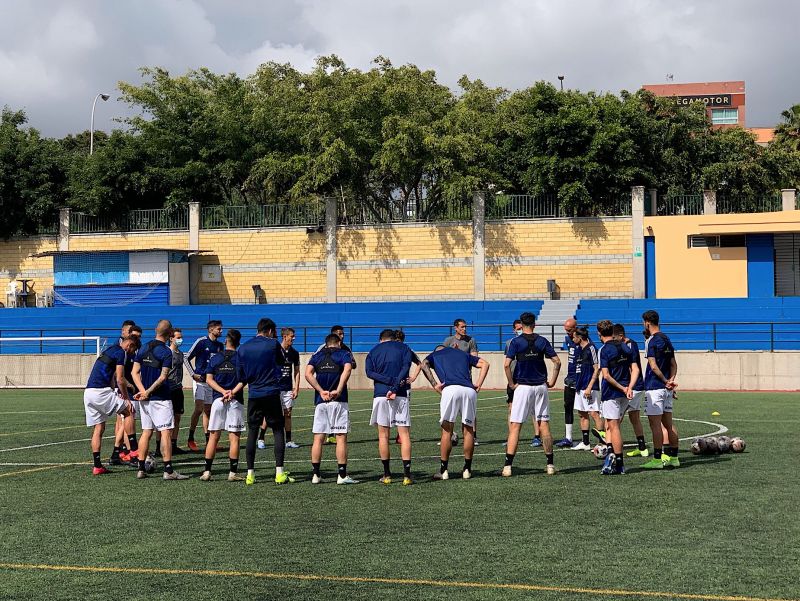 El Recre ya se entrena en Gran Canaria