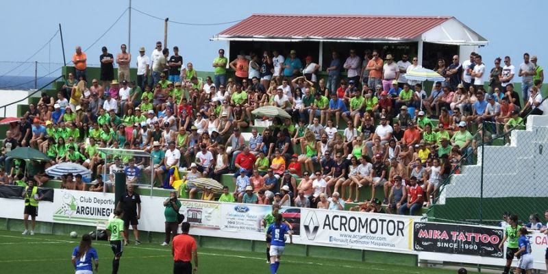 Femarguín golea 5-0 y sigue por el ascenso