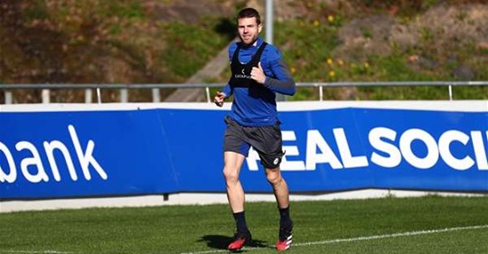 La Real da marcha atrás y deja a sus jugadores en casa