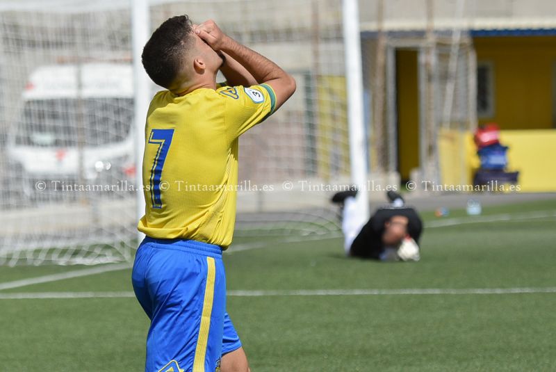 0-0: Las Palmas C sólo deja una colección de sustos al Santa Úrsula