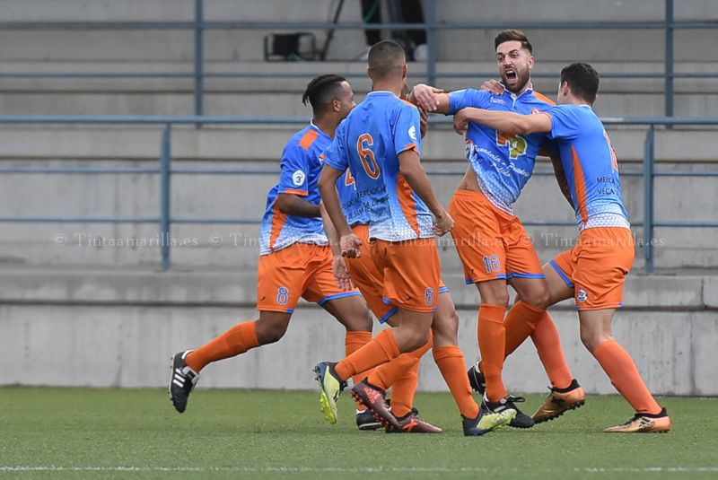 2-2: El Sanfer salva un punto ante el San Mateo