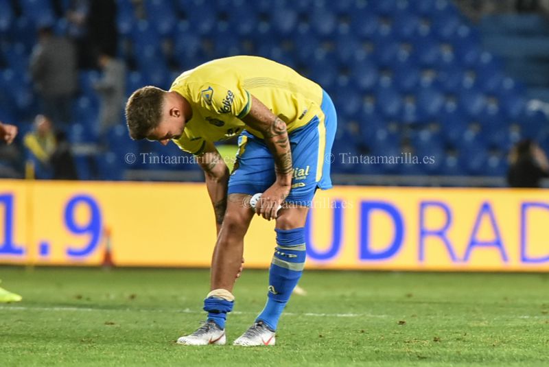 Blum se pierde la mitad de lo que le resta a la Liga