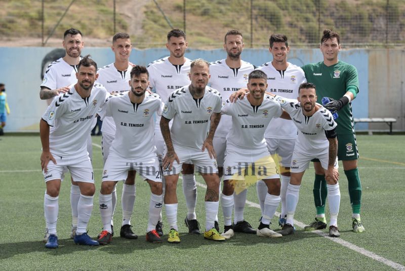 2-1: El Tenisca remonta al Sanfer en un partido normal