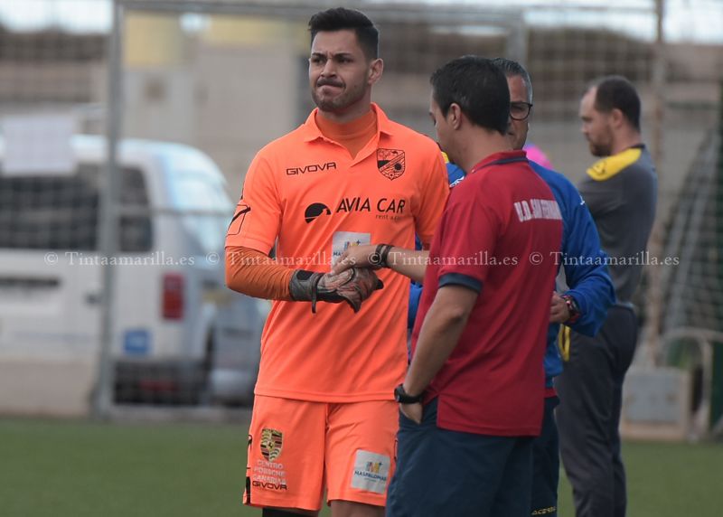Hidalgo, de la portería a la asistencia técnica del San Fernando