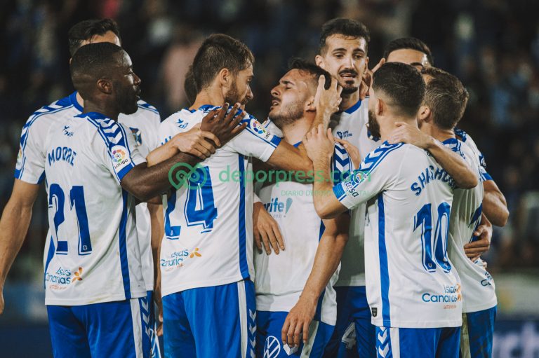 La mejor primera vuelta del Tenerife en una década