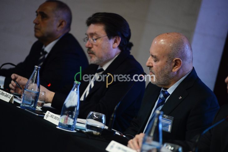 Los accionistas respaldan a Miguel Concepción