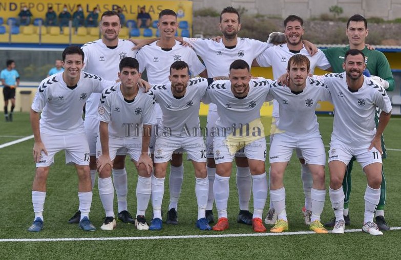 El Tenisca, entre los 12 clubes que no pagaron a sus plantillas a 30 de junio