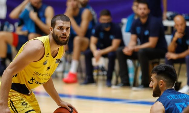 Suspenden el partido por la preocupante lesión de Todorcevic