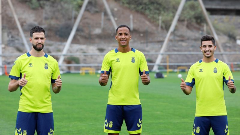 Cedrés, Ismael y Silva, rumbo a Málaga