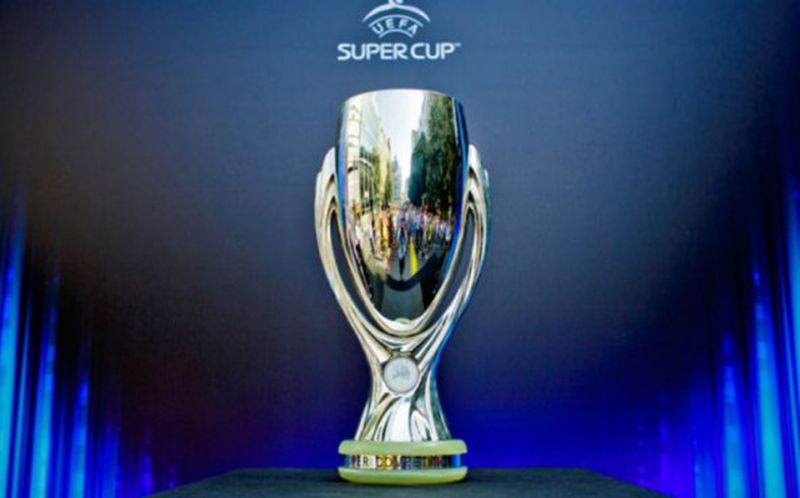 La UEFA abre las puertas al público en la Supercopa