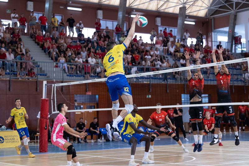 0-3: El Guaguas se estrena con triunfo en el derbi insular