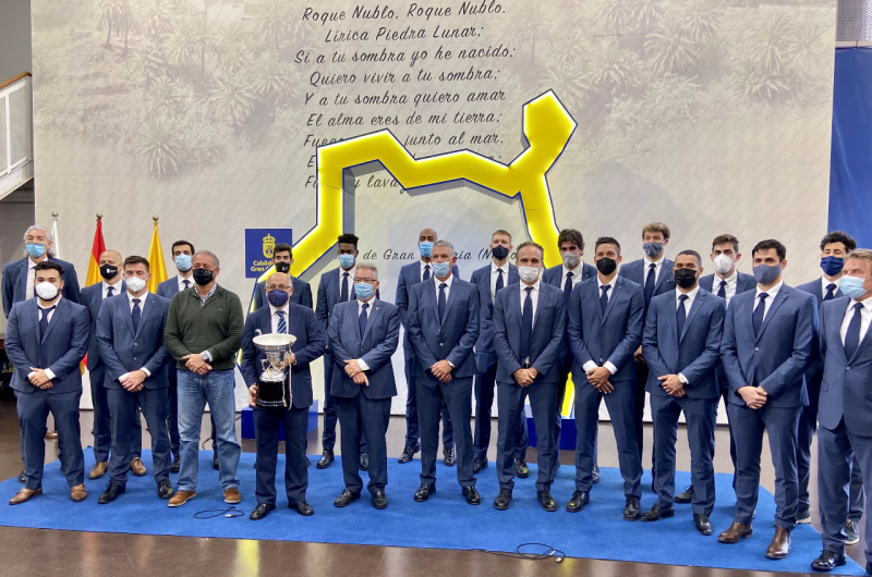 Honores para el Guaguas campeón