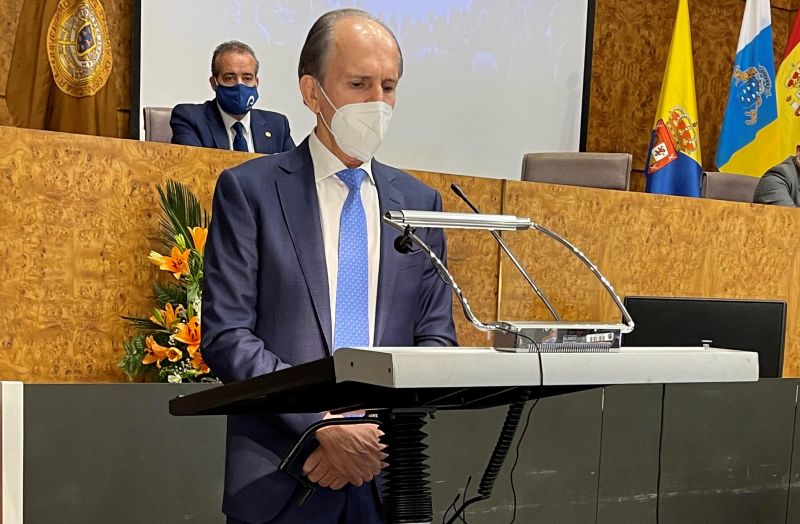 El Gobierno de Canarias cesa al presidente de la Federación Regional