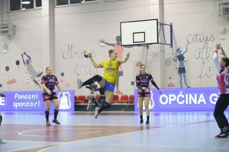 43-18: Remudas cierra su paseo triunfal por Bosnia