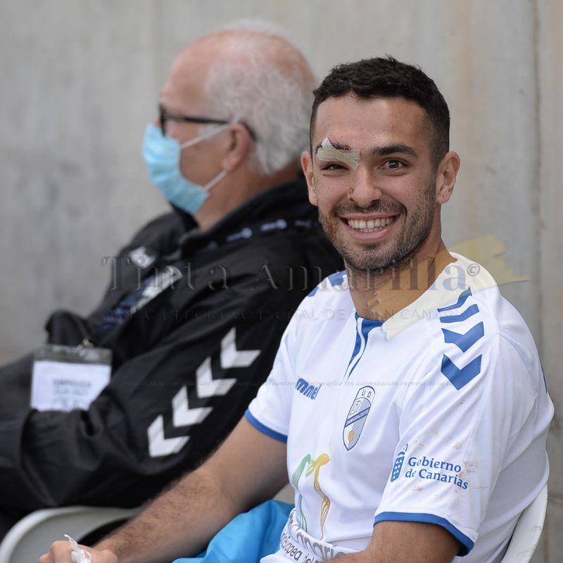 Ni así pierde la sonrisa