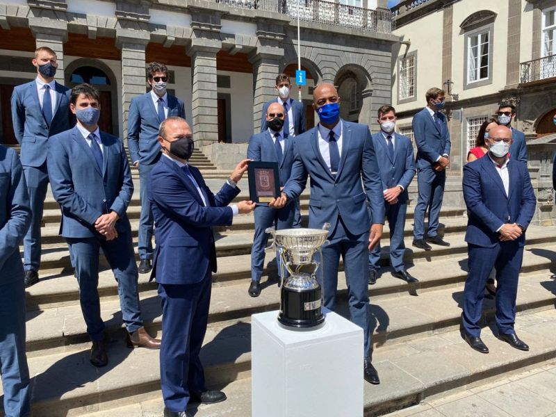 El Guaguas sigue su ruta triunfal por la ciudad