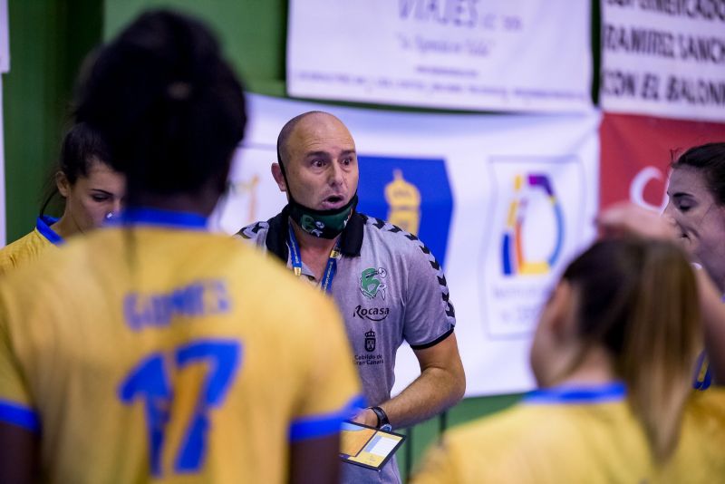 Carlos Herrera deja el banquillo del Remudas