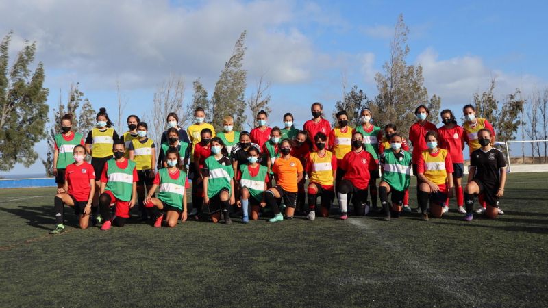La selección femenina canaria se pone en marcha