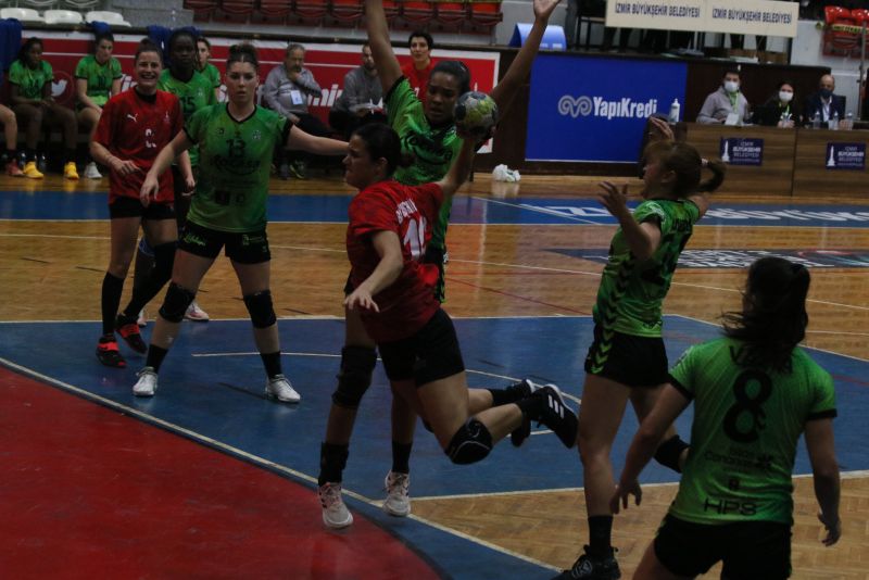 28-28: Remudas regresa de Turquía con un valioso empate