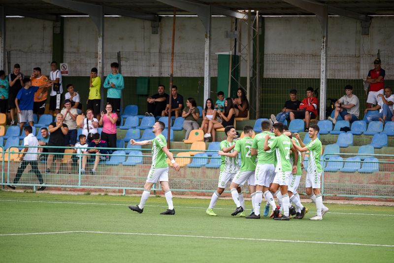 Los 4 goles de Ayoze Santana mantienen al Estrella como líder del hexagonal