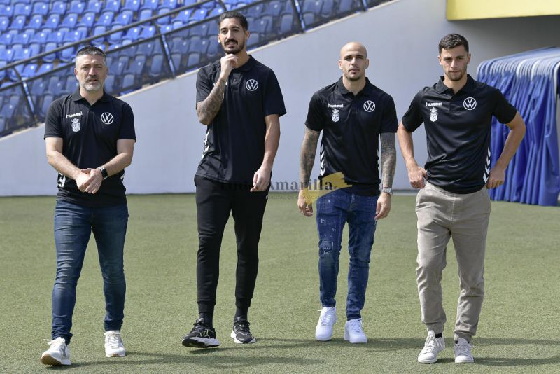 Para Valles, "no encajar es un chute de confianza jornada a jornada"