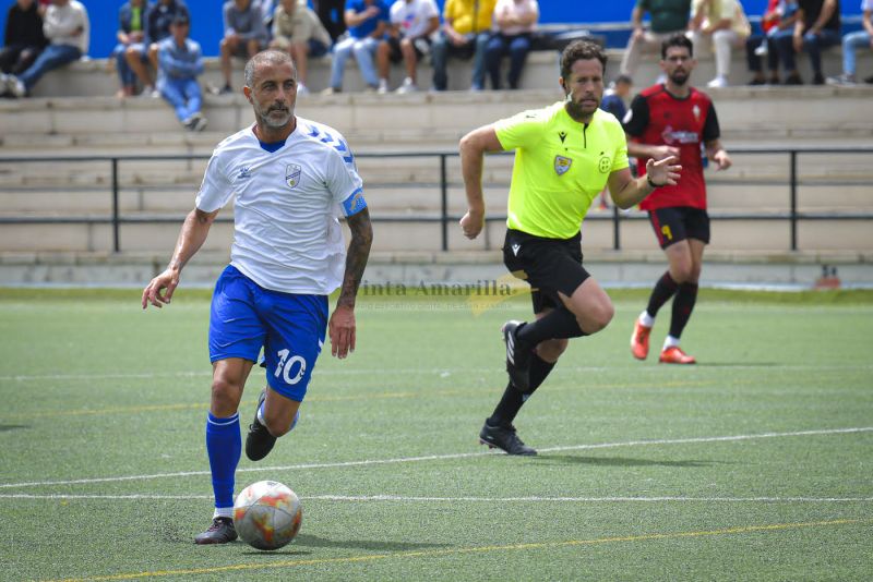 "Si no disfrutas jugando al fútbol estás muerto"